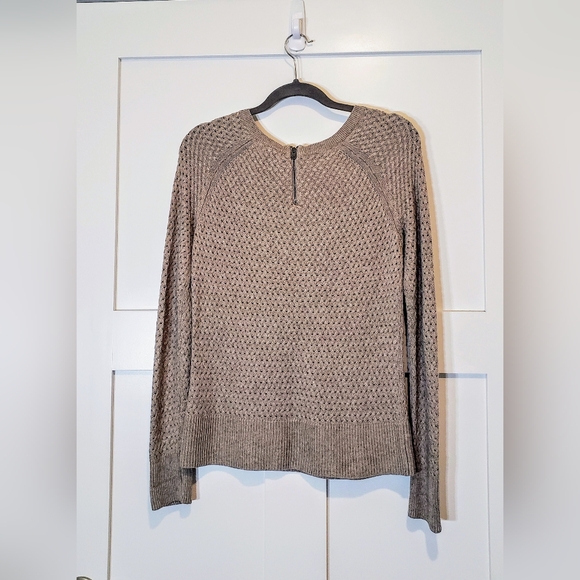American Eagle Wool Blend Neutral Soft Taupe Light Brown Size Small - Picture 11 of 13